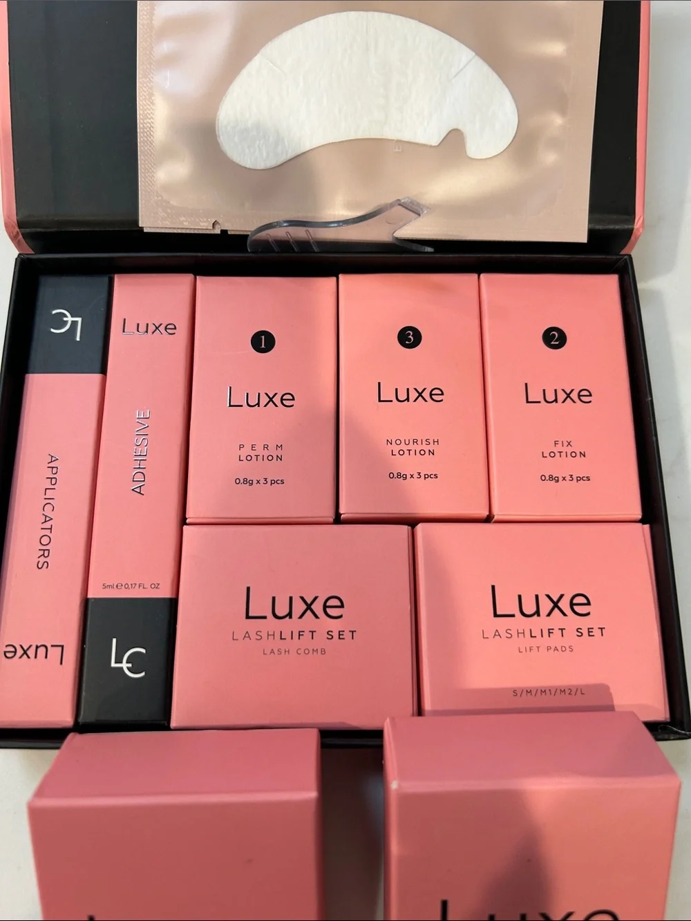 Luxe Lashlift Kit with 2 boxes of refills
